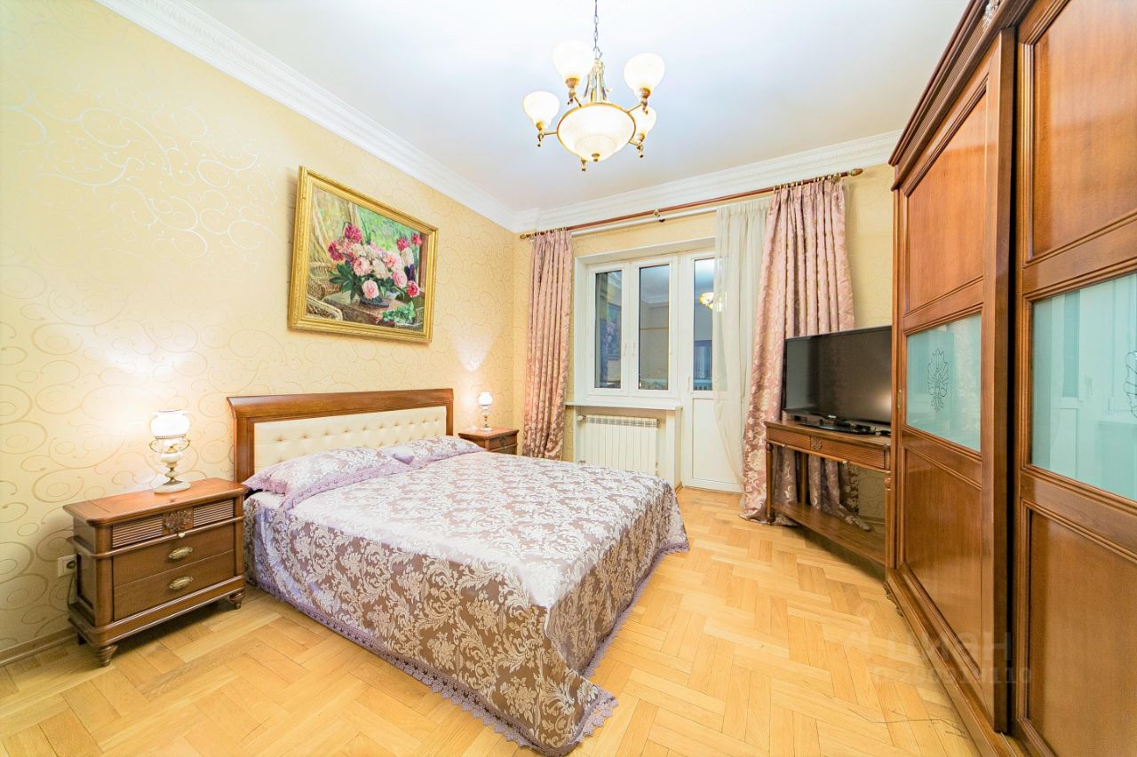 Аренда 3-комн квартиры на вторичном рынке Чистопрудный бульвар, 12К4