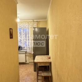 Продажа 2-комн квартиры на вторичном рынке Чкаловский, улица Жуковского,  д. 5
