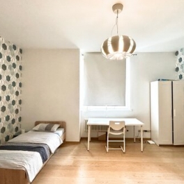 Продажа 6-комн квартиры на вторичном рынке Береговая улица,  д. 4 к1