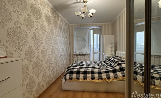 Продажа 3-комн квартиры на вторичном рынке Славы пр-кт,  д. 16