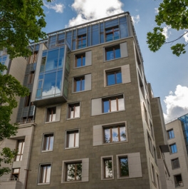 Продажа 4-комн квартиры на вторичном рынке Смольная наб,  д. 8,  к. 2