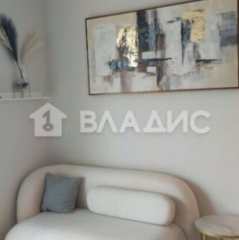 Продажа 3-комн квартиры на вторичном рынке Сетуньский 1-й проезд,  д. 2,  к. 1