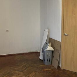 Продажа 1-комн квартиры на вторичном рынке ул Нахимова,  д. 2/30