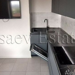 Продажа 3-комн квартиры на вторичном рынке Ильменский проезд,  д. 17 к2