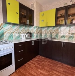 Продажа 2-комн квартиры на вторичном рынке Лаголово, Садовая улица,  д. 14