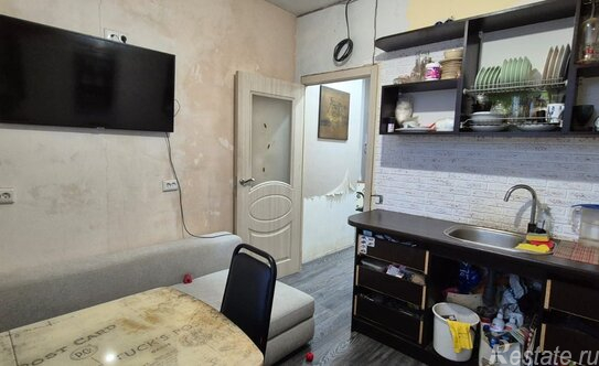 Продажа 2-комн квартиры на вторичном рынке Русановская ул,  д. 11