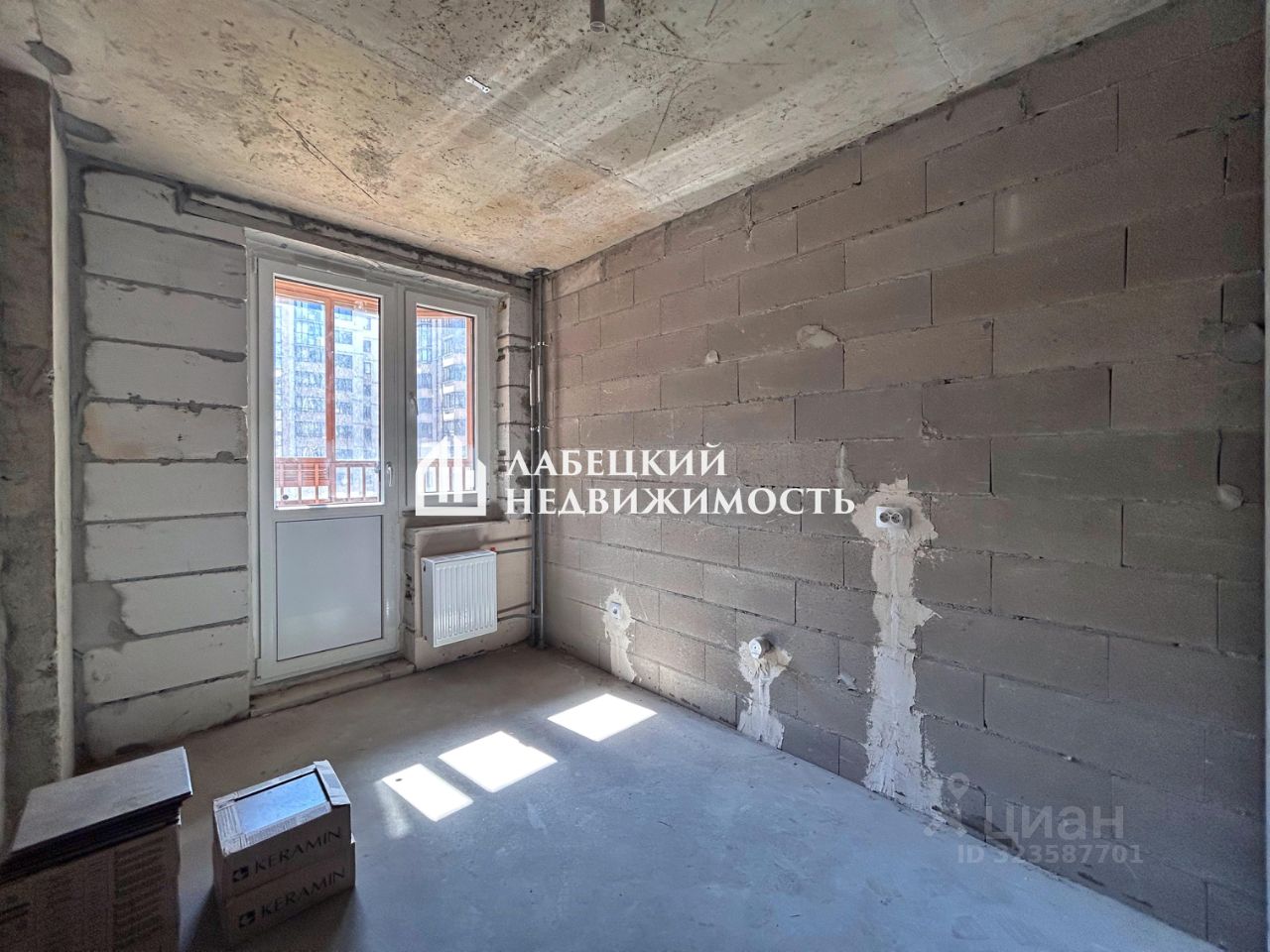 Продажа 1-комн квартиры на вторичном рынке Ломоносов, Михайловская улица, 51