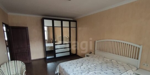 3-комн квартира улица Егорова,  д. 25