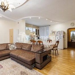 Продажа 5-комн квартиры на вторичном рынке Баковка, улица Говорова,  д. 13