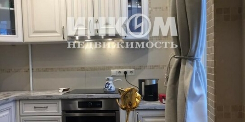 1-комн квартира Черноморский б-р,  д. 12