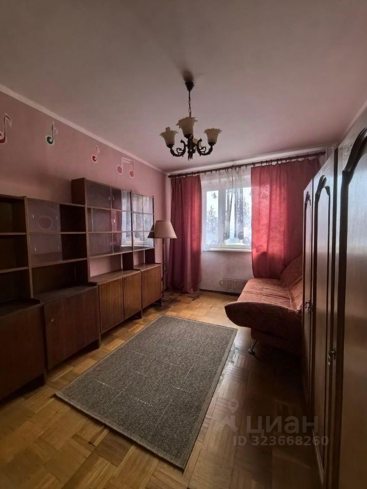 Продажа 3-комн квартиры на вторичном рынке Можайское шоссе, 17