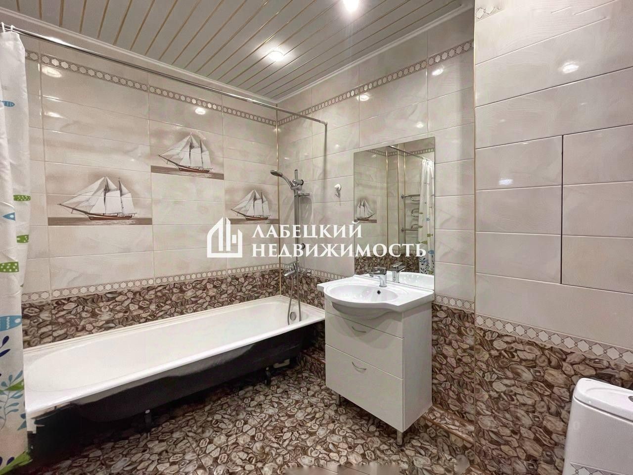 Аренда 2-комн квартиры на вторичном рынке Бухарестская улица, 80