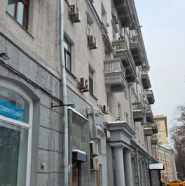 Продажа 2-комн квартиры на вторичном рынке Космодамианская наб