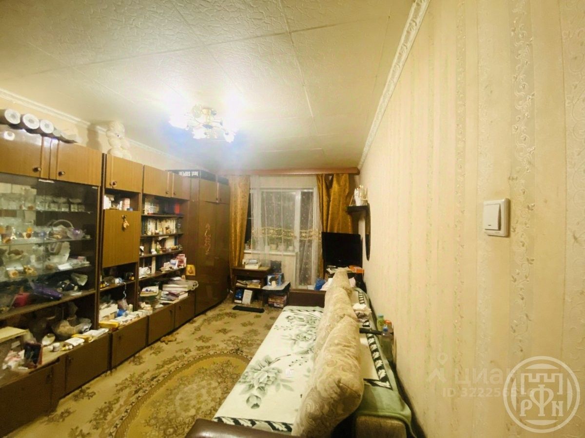 Продажа 2-комн квартиры на вторичном рынке Отрадное, Советская улица, 19