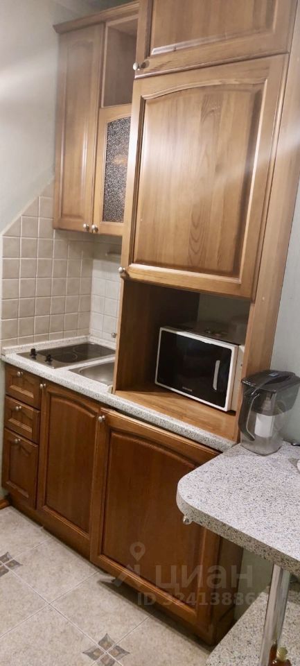 Аренда 1-комн квартиры на вторичном рынке улица Маршала Захарова, 12К3