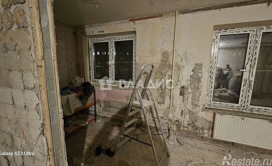 Продажа 3-комн квартиры на вторичном рынке улица Ирины Левченко,  д. 4