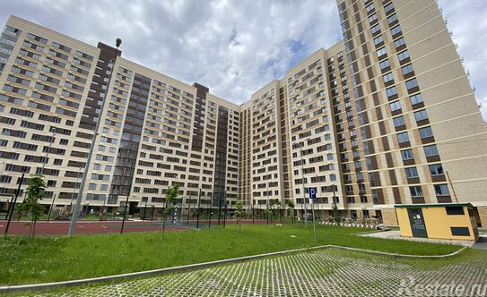 Продажа 2-комн квартиры на вторичном рынке Железнодорожный, улица Поликахина