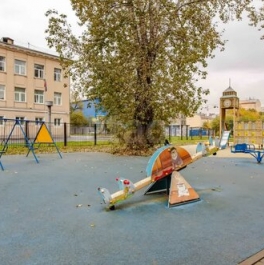 Продажа 2-комн квартиры на вторичном рынке Курская улица,  д. 24