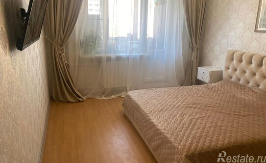 Продажа 2-комн квартиры на вторичном рынке Одинцовский городской округ, Рябиновая улица,  д. 8