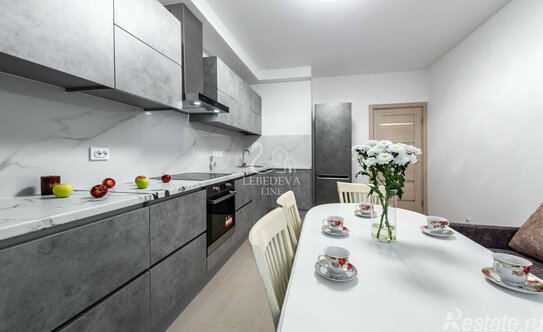 Продажа 2-комн квартиры на вторичном рынке Плесецкая ул,  д. 4