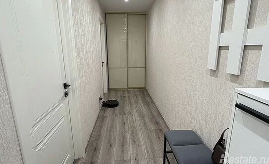 Аренда 2-комн квартиры на вторичном рынке Кременчугская улица,  д. 22