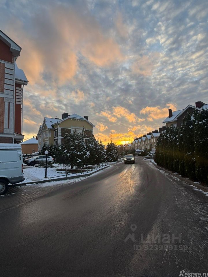 Продажа дома Долгопрудный г, Береговая ул,  д. 12 к1