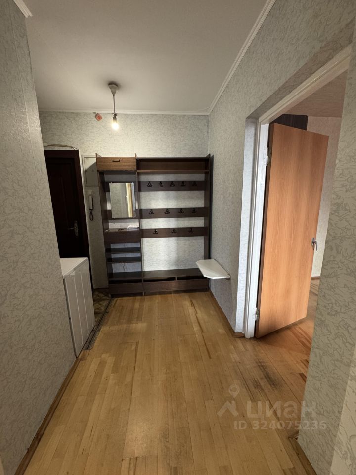 Продажа 1-комн квартиры на вторичном рынке улица Главмосстроя, 9