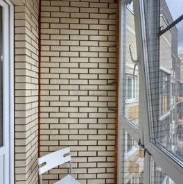 Продажа 3-комн квартиры на вторичном рынке Зенино, Каштановая улица,  д. 6/2