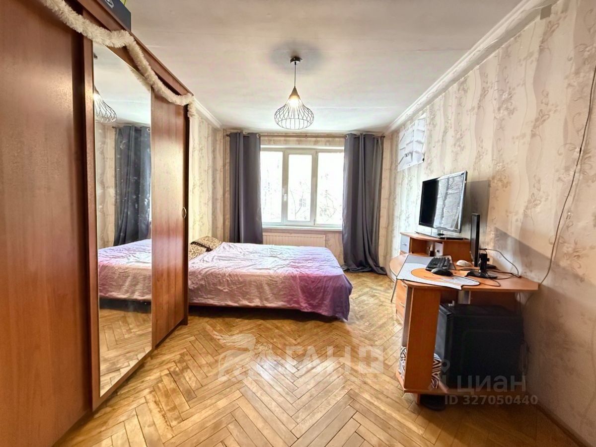 Продажа 1-комн квартиры на вторичном рынке Народная улица, 83