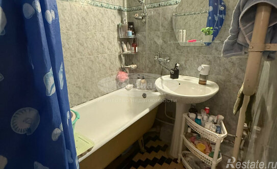 Продажа 1-комн квартиры на вторичном рынке Авангардная улица,  д. 17