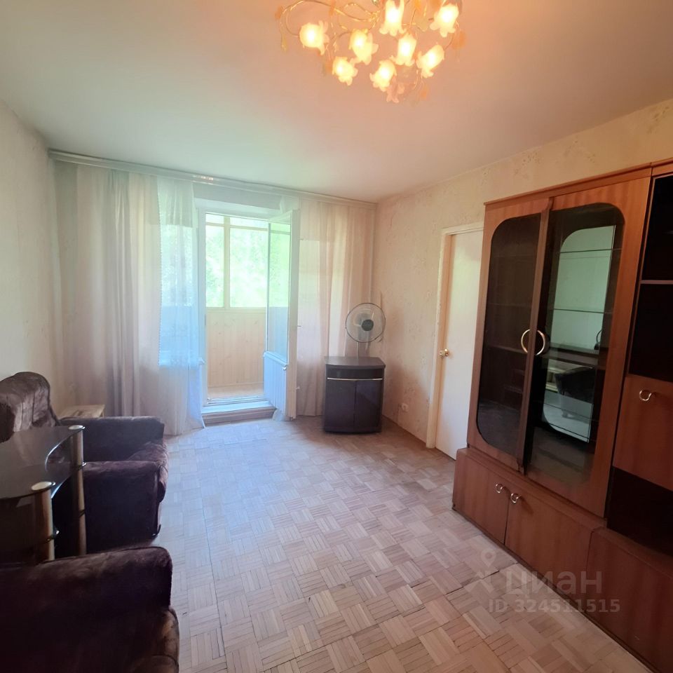 Аренда 3-комн квартиры на вторичном рынке улица Коштоянца, 7