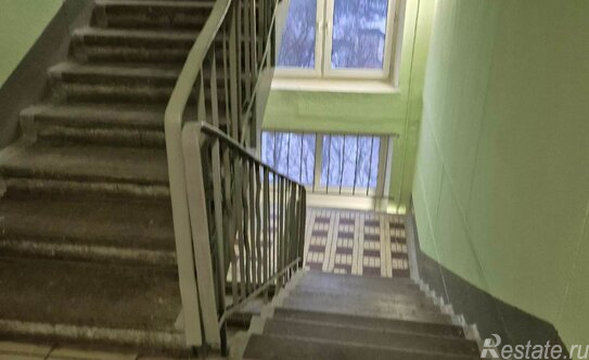 Продажа 2-комн квартиры на вторичном рынке Кавказский бульвар,  д. 35/2 к2