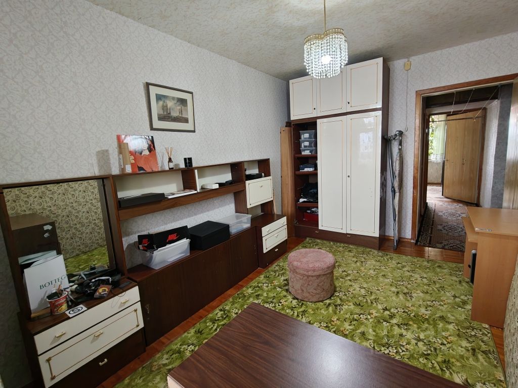 Продажа 3-комн квартиры на вторичном рынке Сергиев Посад, улица Мира, 1В