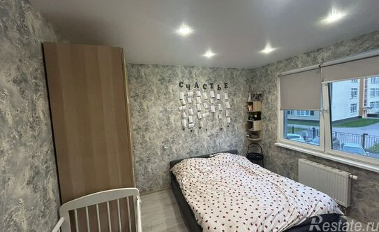 Продажа 1-комн квартиры на вторичном рынке Пейзажная улица,  д. 18 к1