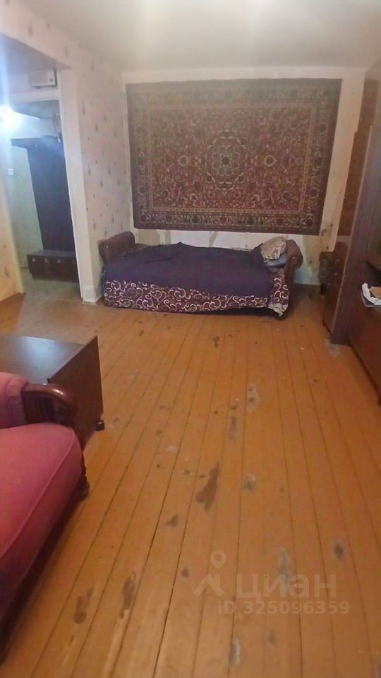Продажа 1-комн квартиры на вторичном рынке Электросталь, улица Победы, 2к2