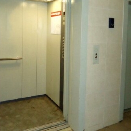 Продажа 1-комн квартиры на вторичном рынке Лосино-Петровский, улица Строителей
