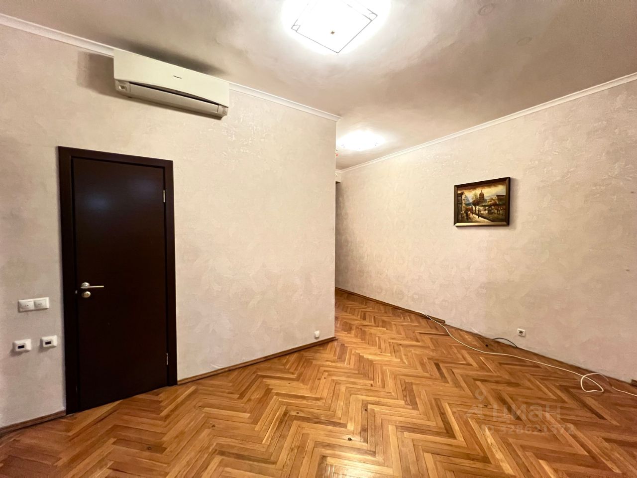 Продажа 3-комн квартиры на вторичном рынке Веерная улица, 30К2