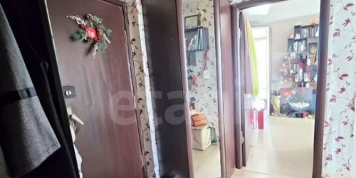 3-комн квартира улица Полбина,  д. 32