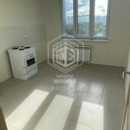 Продажа 2-комн квартиры на вторичном рынке Пакгаузное шоссе,  д. 1 к1 с3