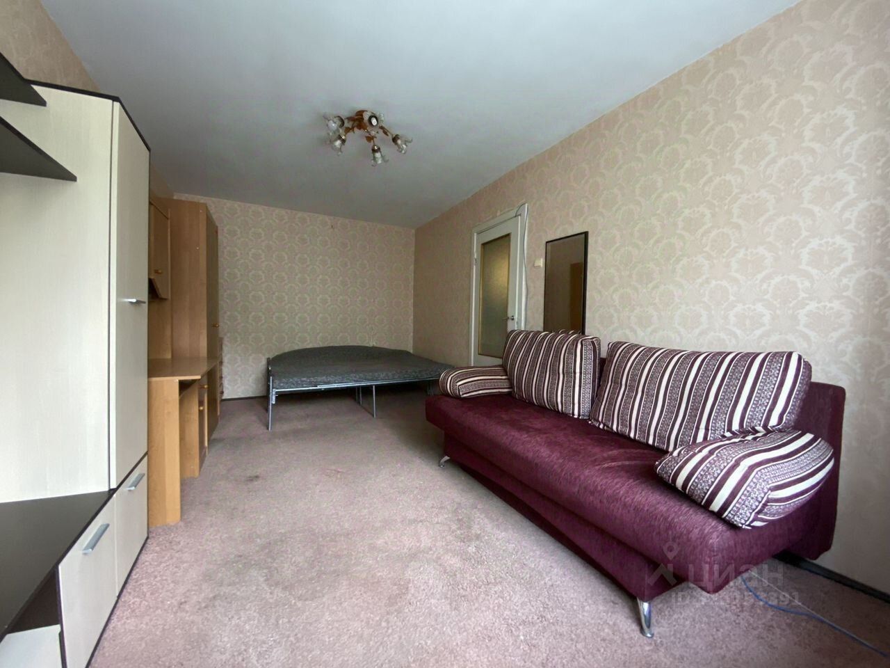 Продажа 1-комн квартиры на вторичном рынке проспект Тореза, 9