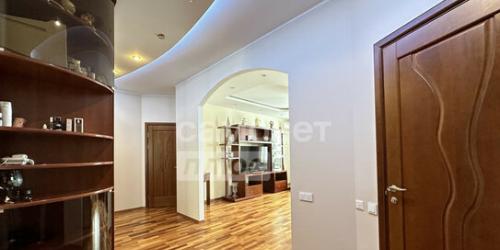2-комн квартира ул Каховка,  д. 37,  к. 1
