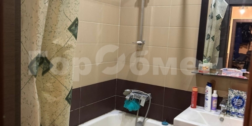 1-комн квартира посёлок городского типа Октябрьский, улица Ленина, 19