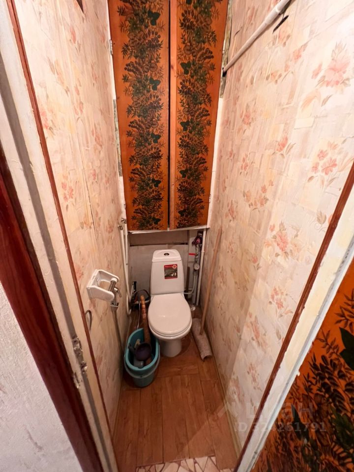 Продажа 1-комн квартиры на вторичном рынке пос. Стрельна, Кропоткинская улица, 6