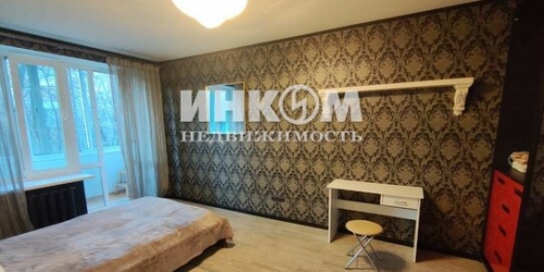 1-комн квартира улица Чистова,  д. 24