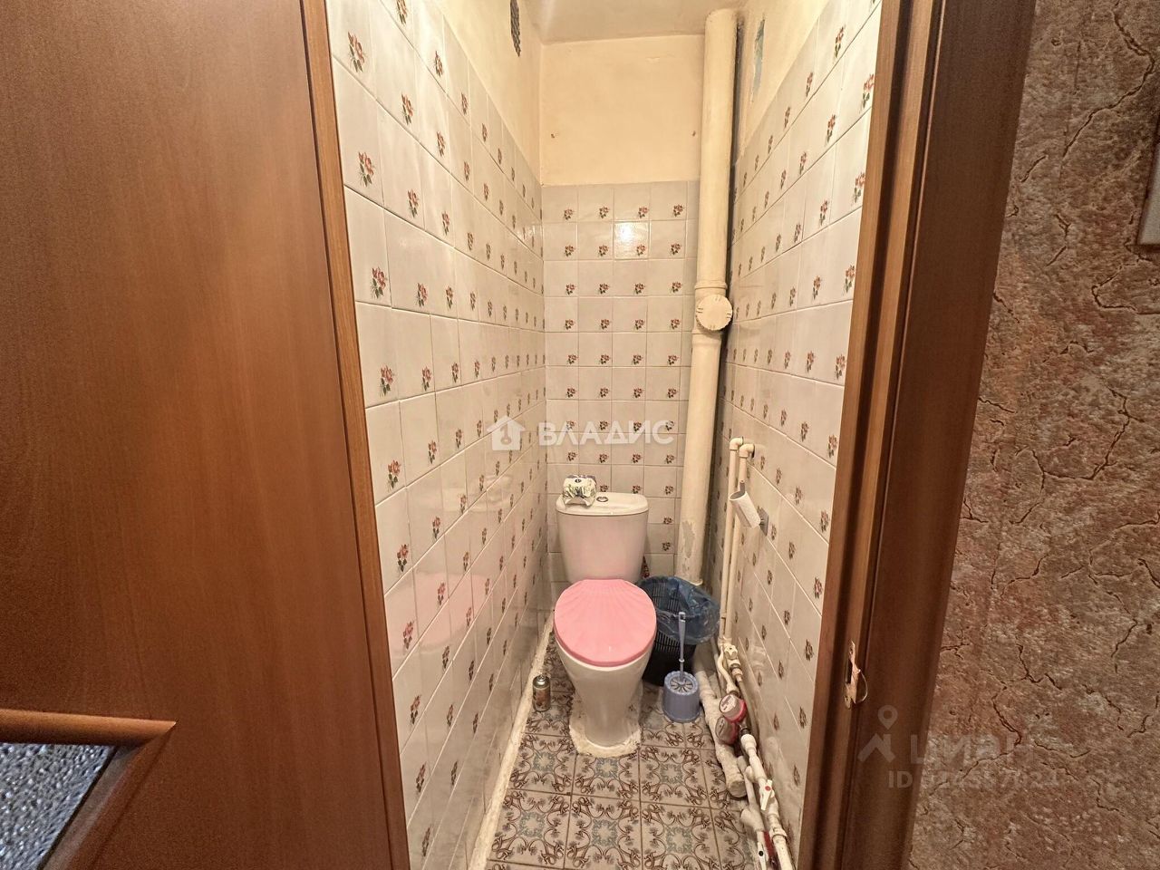 Продажа 3-комн квартиры на вторичном рынке 6-й мкр,  д. 20А