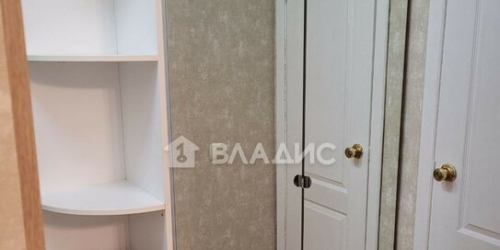 2-комн квартира Марии Ульяновой ул,  д. 33/23