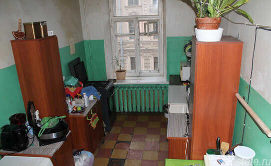 Продажа 4-комн квартиры на вторичном рынке Красноармейская 6-я ул