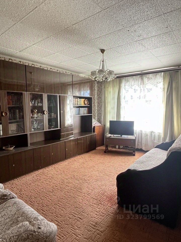 Аренда 3-комн квартиры на вторичном рынке Серпухов, улица Фрунзе, 9/2