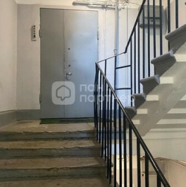 Продажа 10-комн квартиры на вторичном рынке Офицерский переулок,  д. 8Б