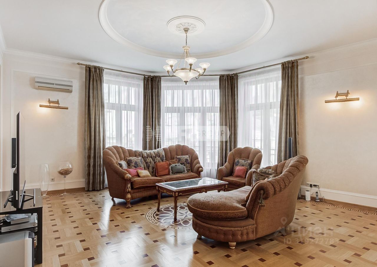 Продажа 3-комн квартиры на вторичном рынке улица Арбат, 18С1